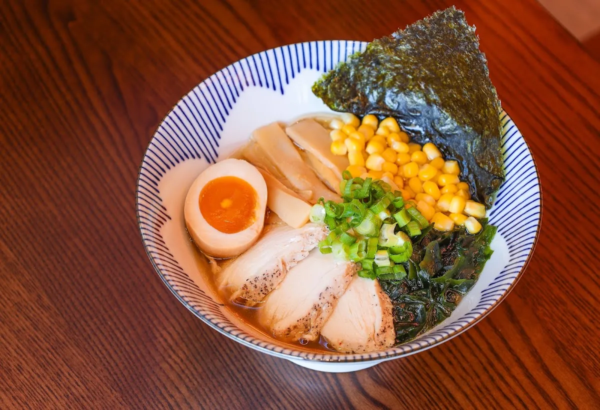 Strings Ramen Shop Lincoln Park