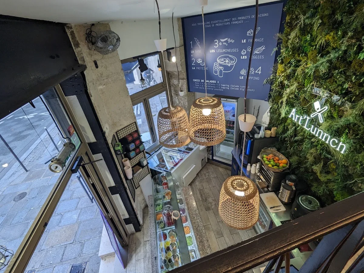 The Caly ~ Coffee Shop & Juice Bar