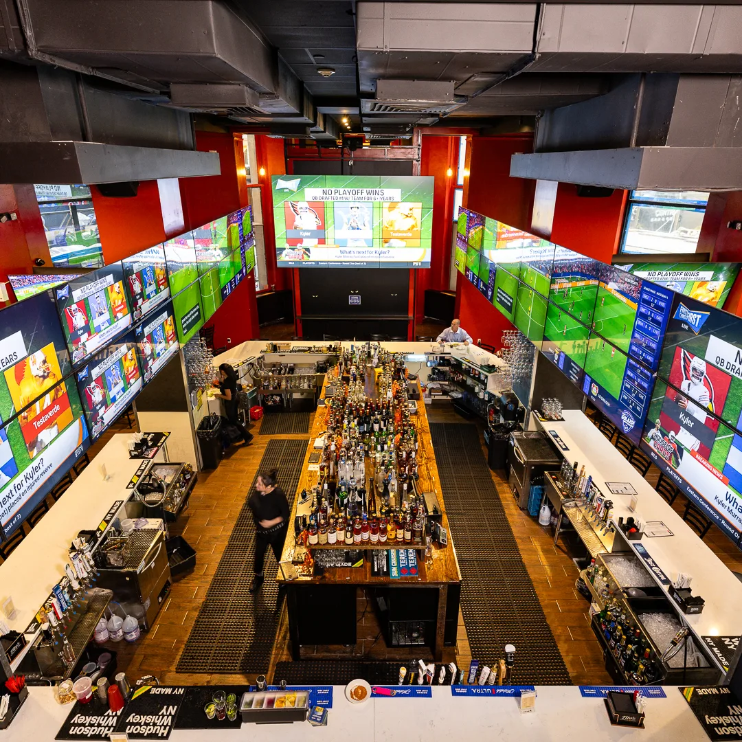 Continental Sports Lounge