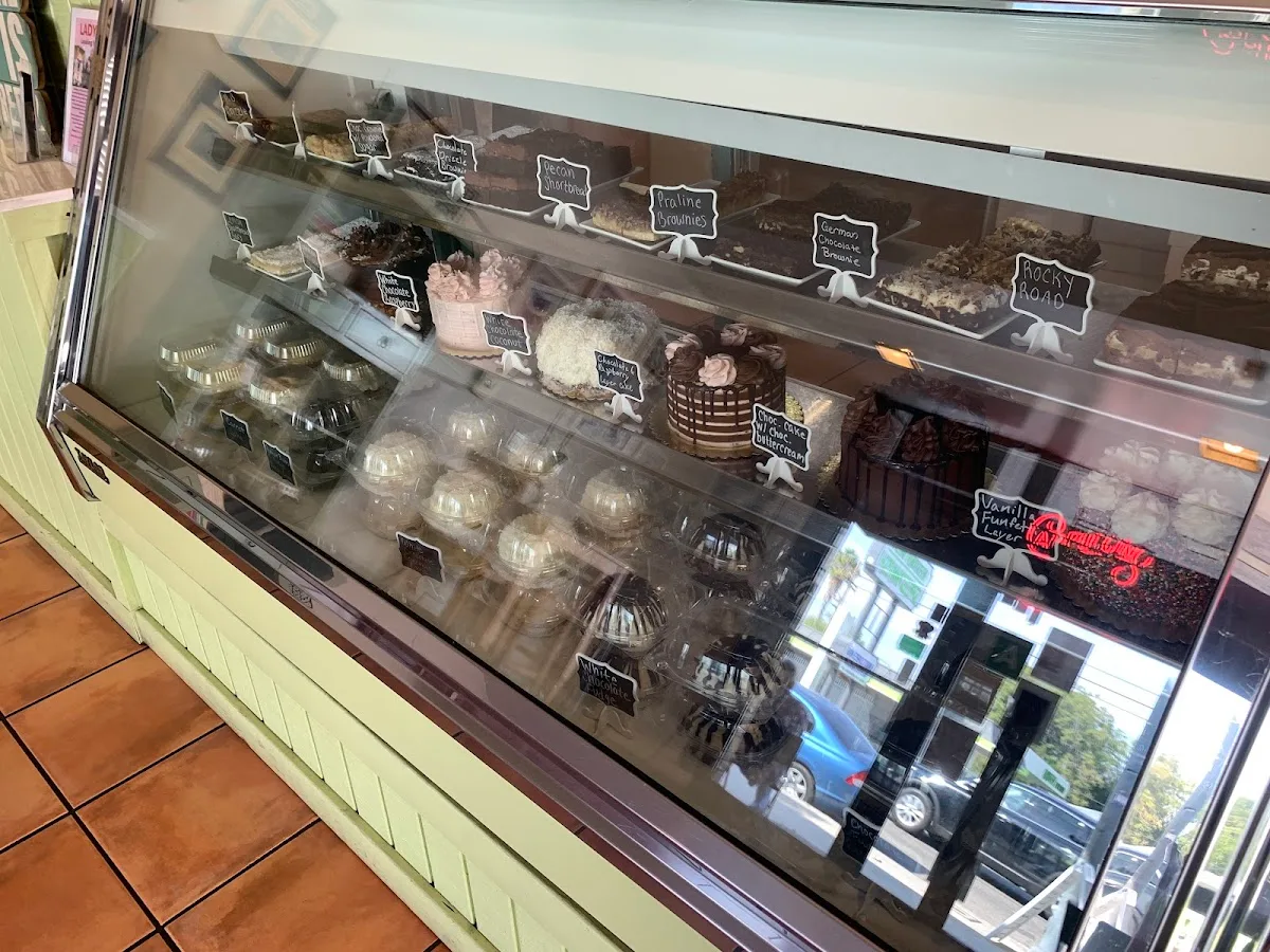 Doan's Bakery