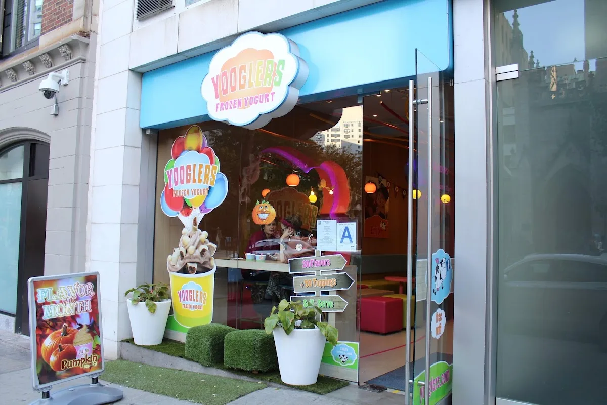 Yooglers Frozen Yogurt