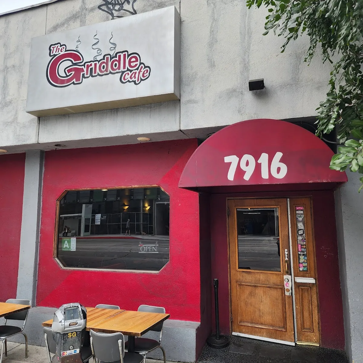 The Griddle Cafe