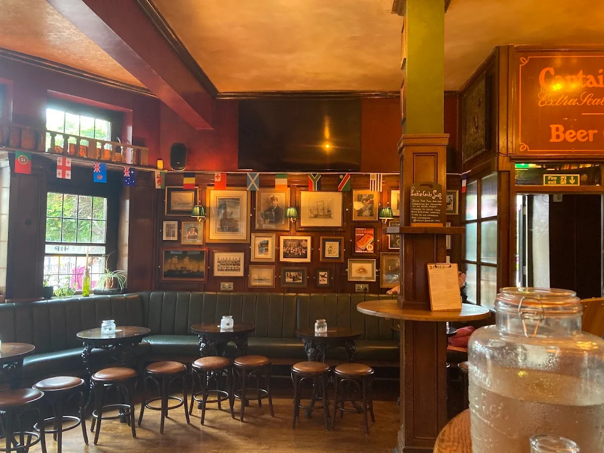 Reda’s Lebanese restaurant