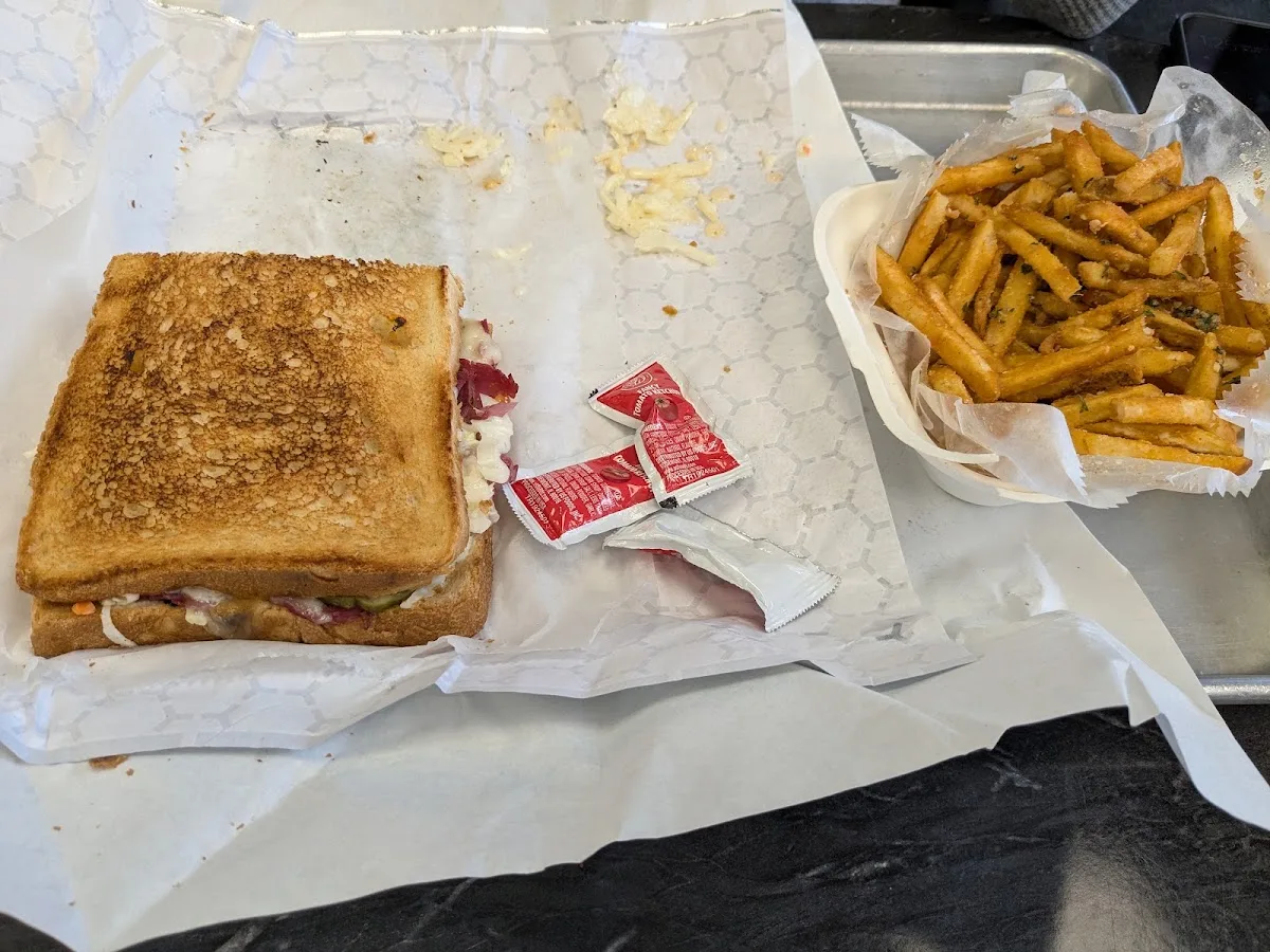 Chicago Pickle Eatery
