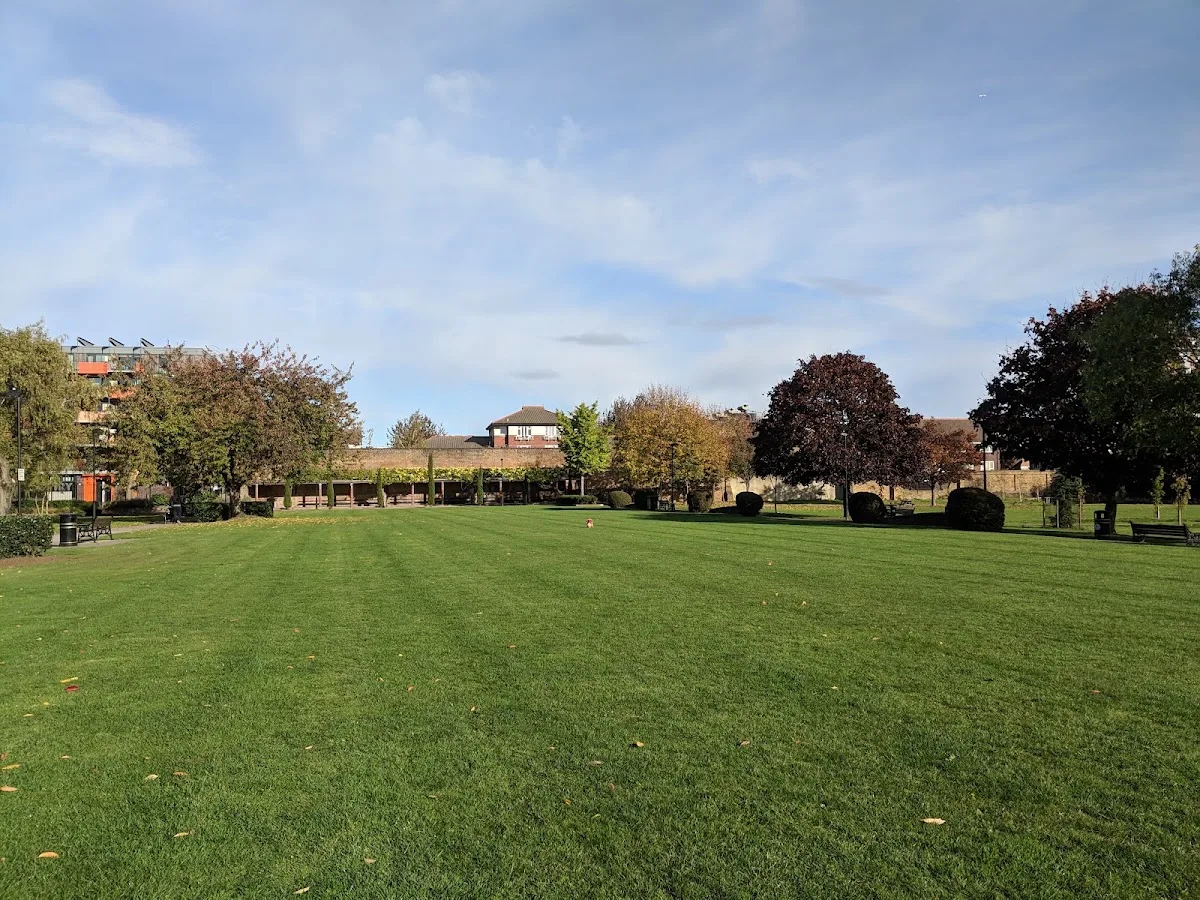 Haggerston Park
