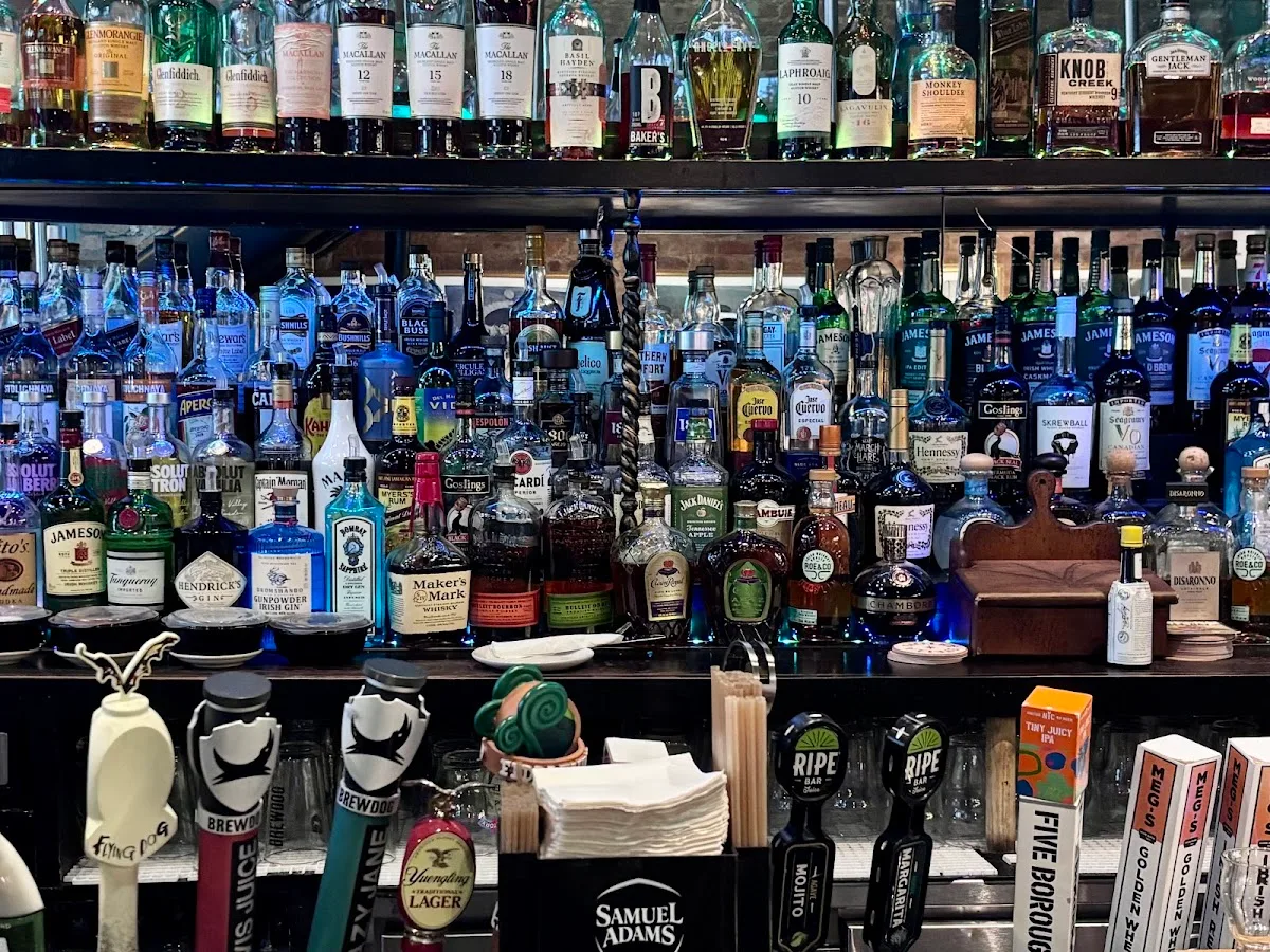 Megan's Bar and Kitchen