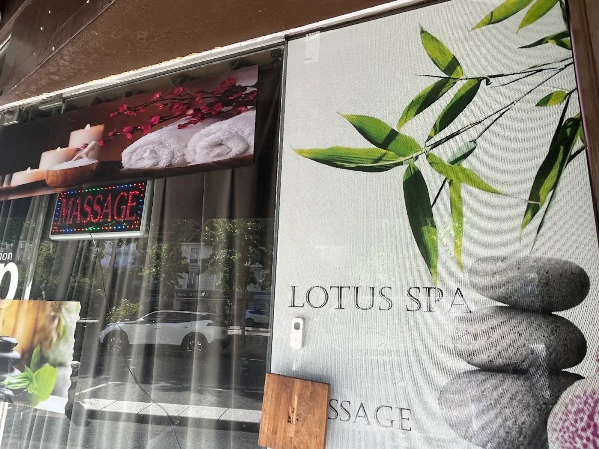 Lotus spa