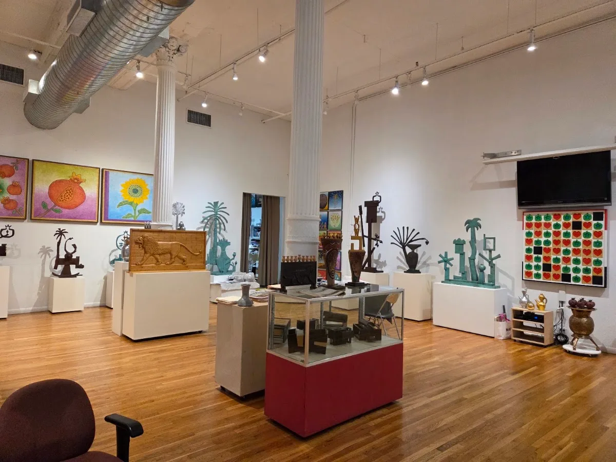 Pomegranate Gallery
