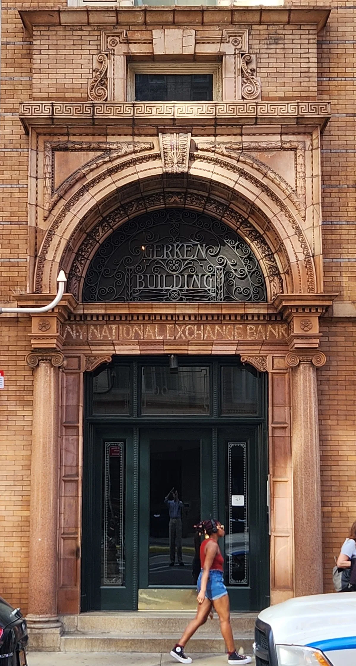 Hal Bromm Gallery