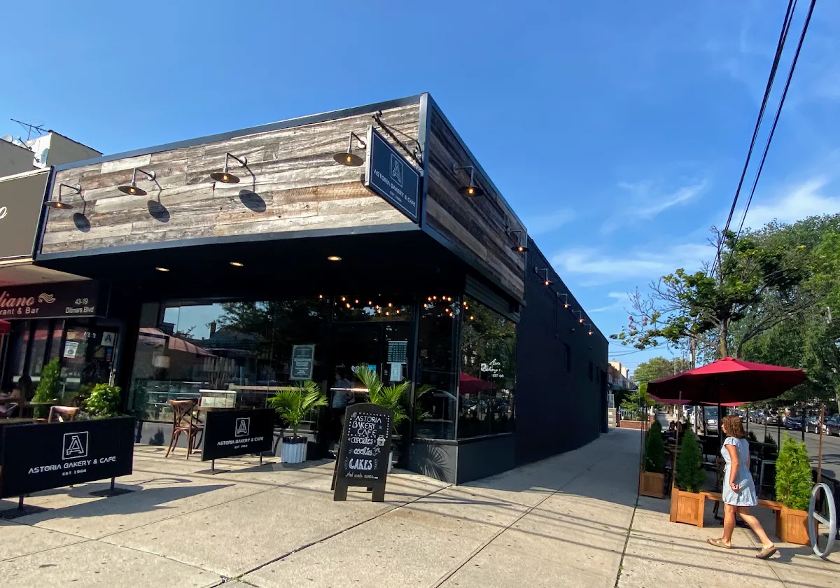 Astoria Bakery & Cafe