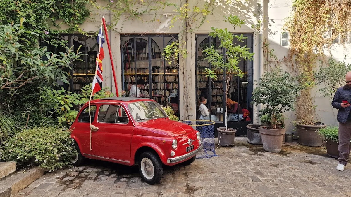 Used-book Café