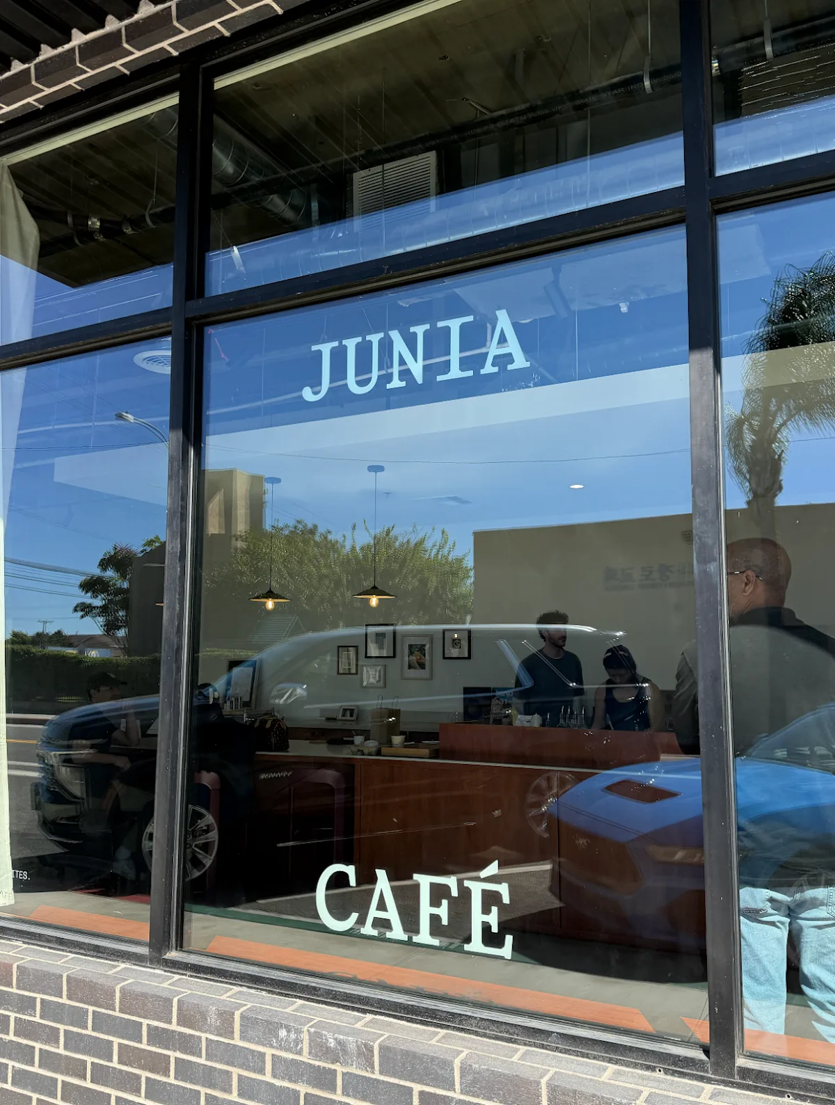 Junia Café