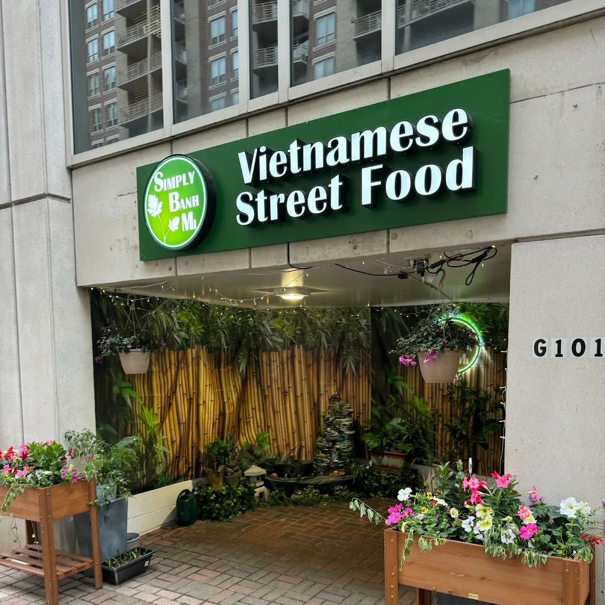 Simply Banh Mi