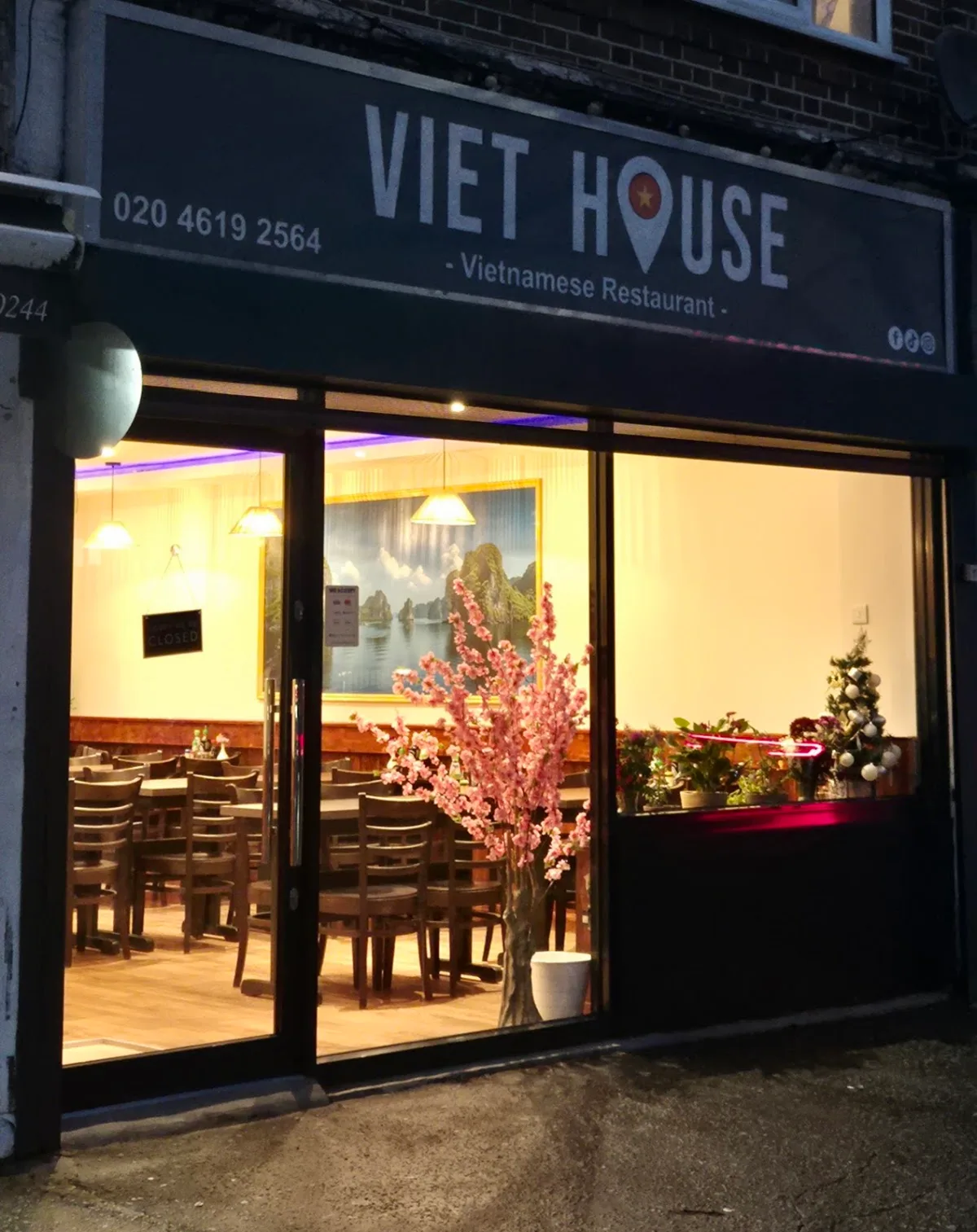 Viet House Restaurant