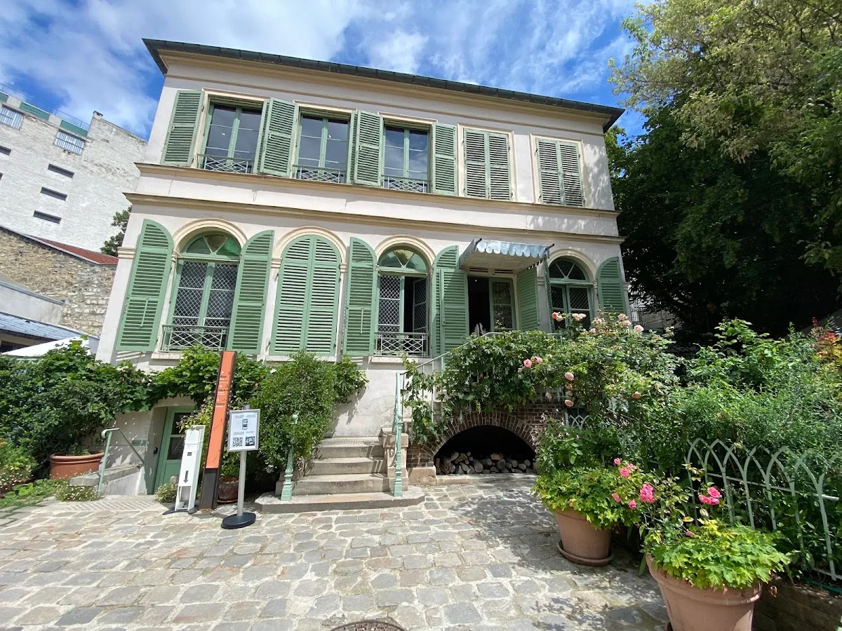 Museum of Romantic Life