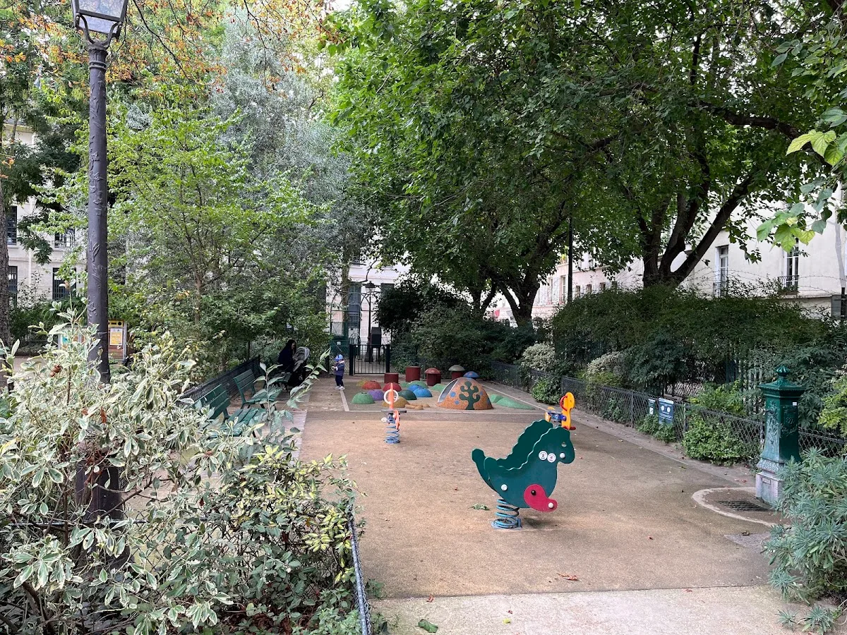 square Théodore-Monod