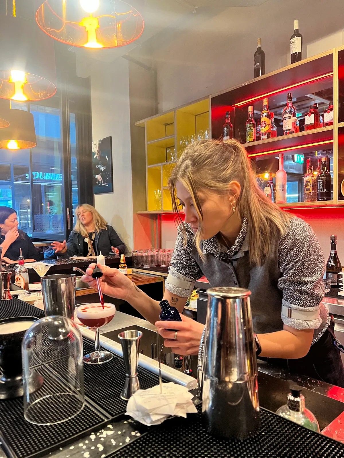 Double O martini bar
