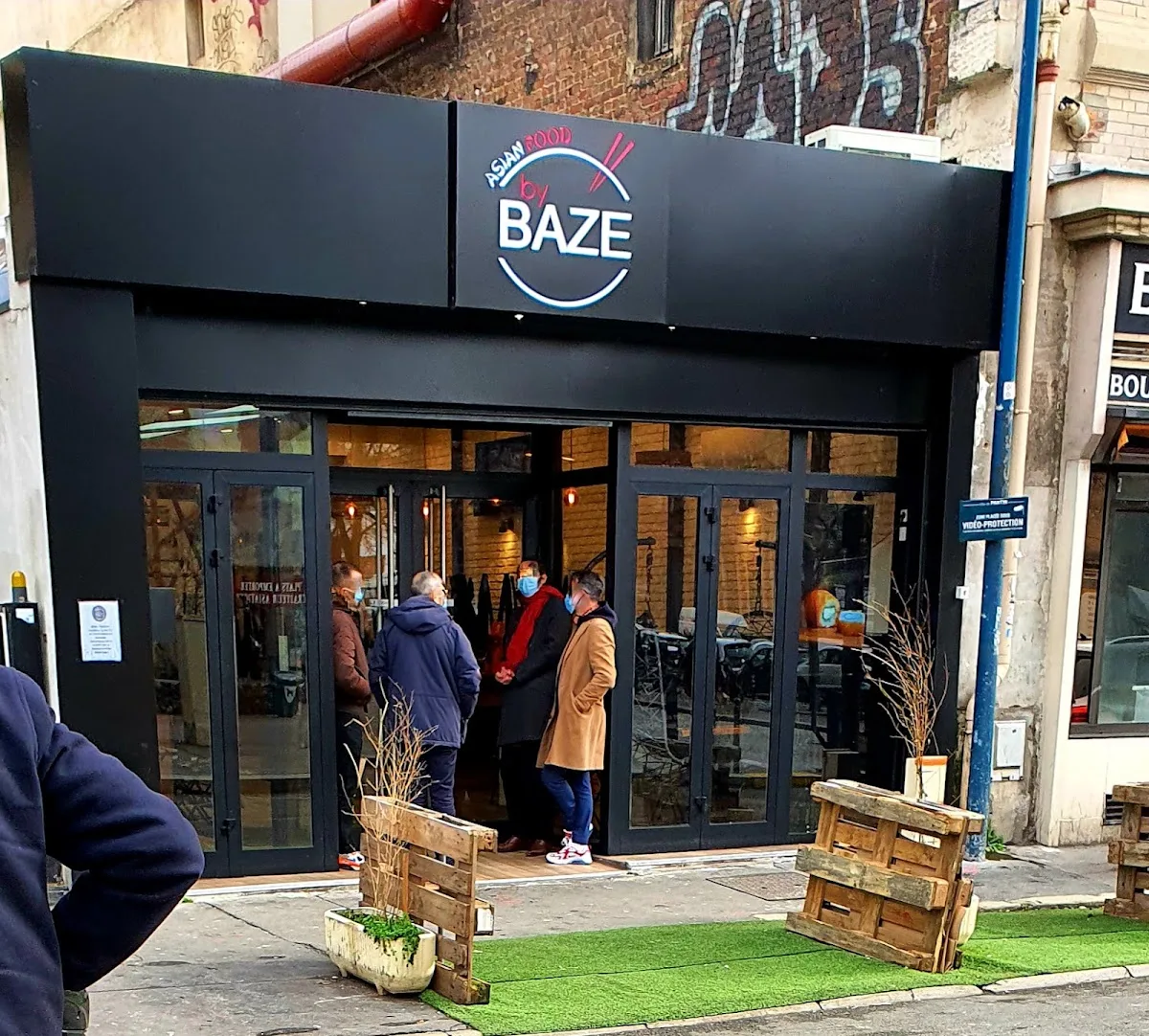 Asian food by BAZE Clichy