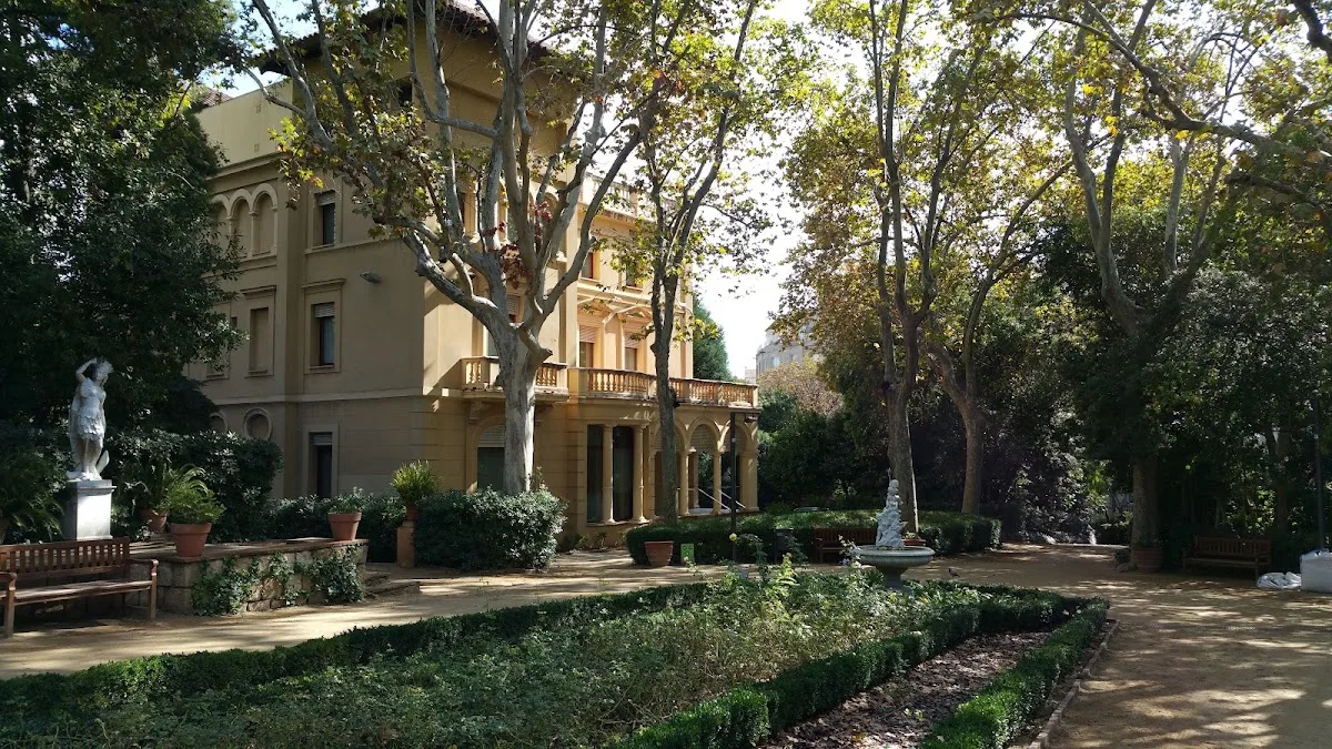 Tamarita gardens