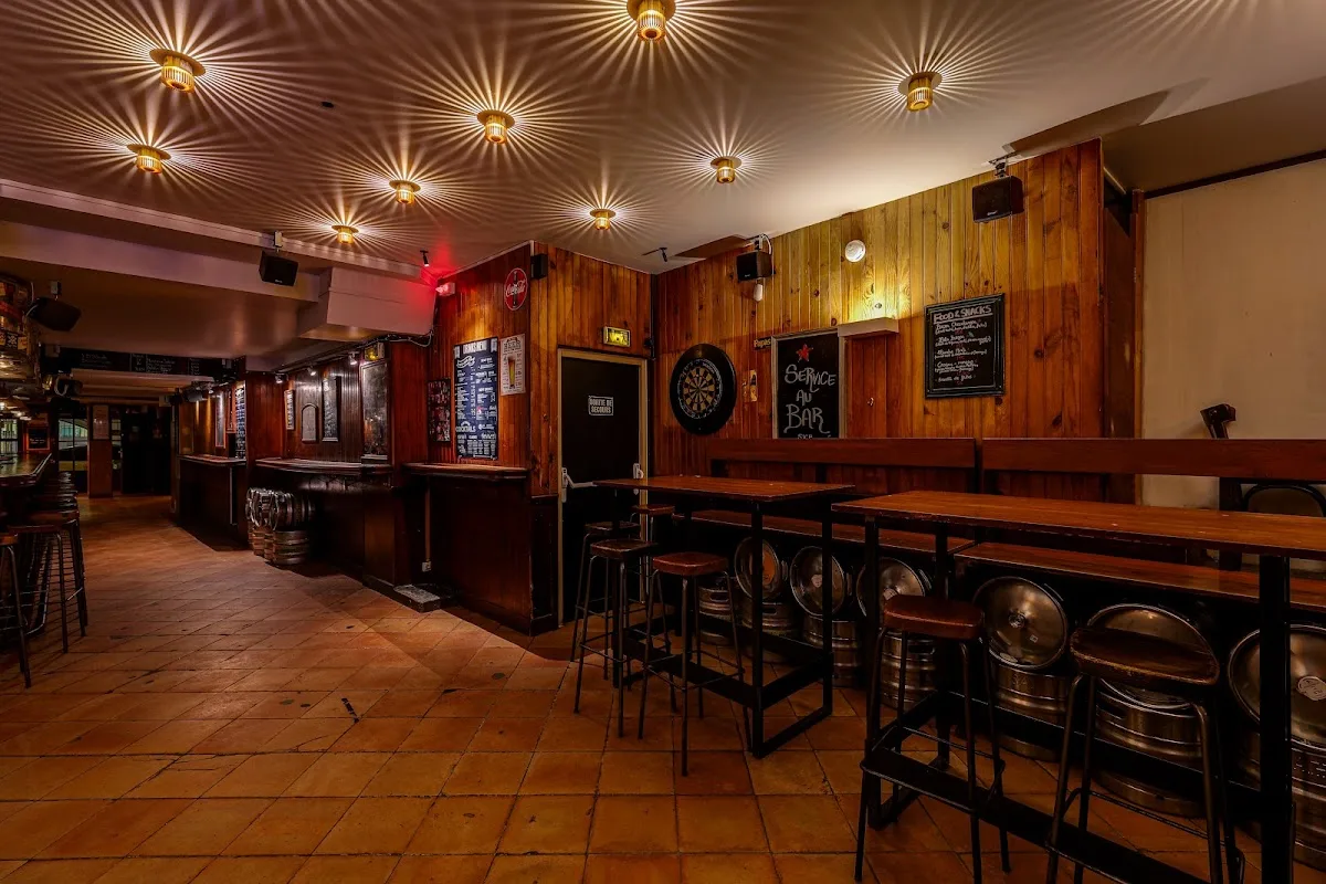 Le Petit Café