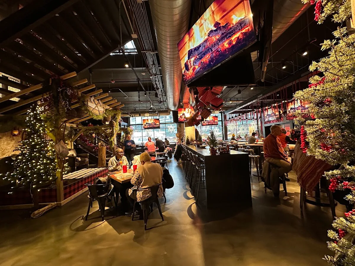 Smoke Daddy BBQ - Wrigleyville