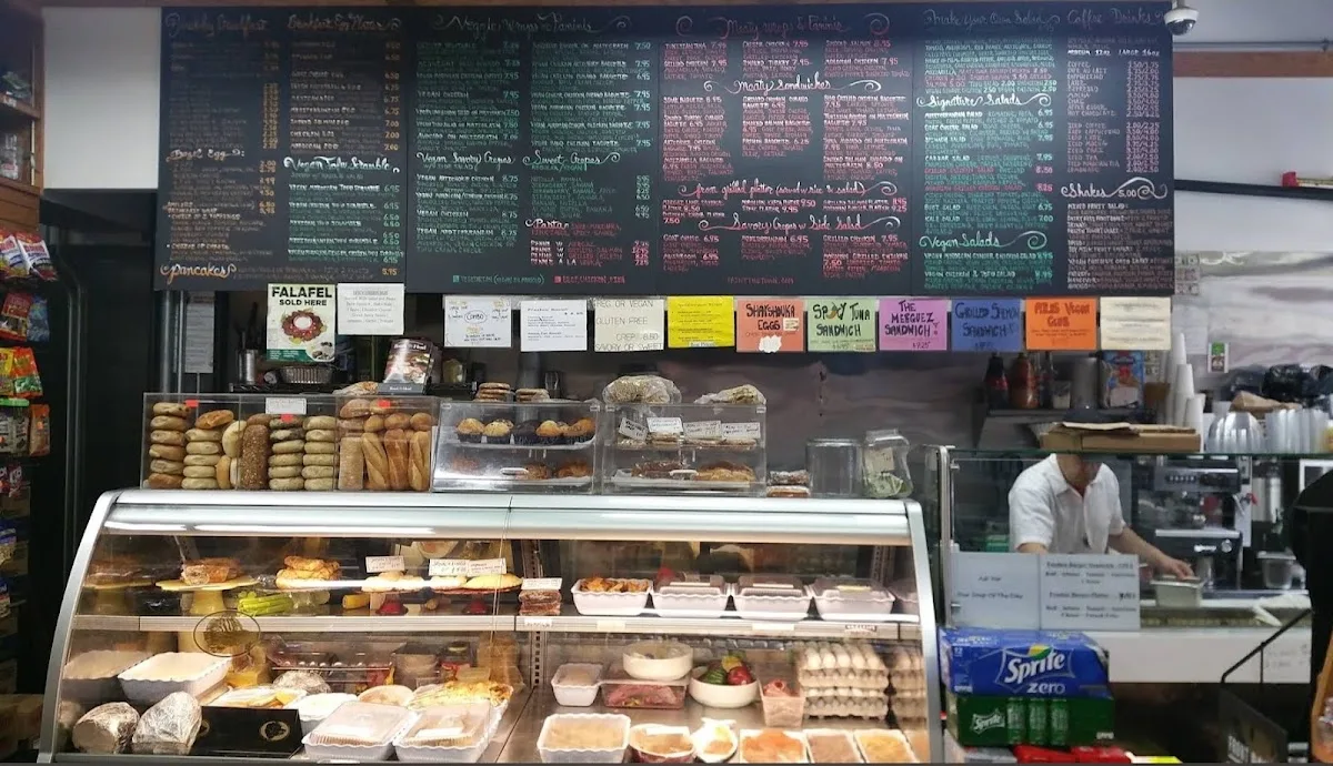 Freshco Grocery & Deli