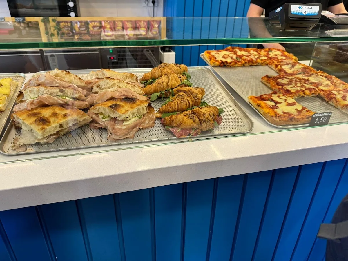 Dalila Cafè Panadería y Cafetería Italiana Barcelona