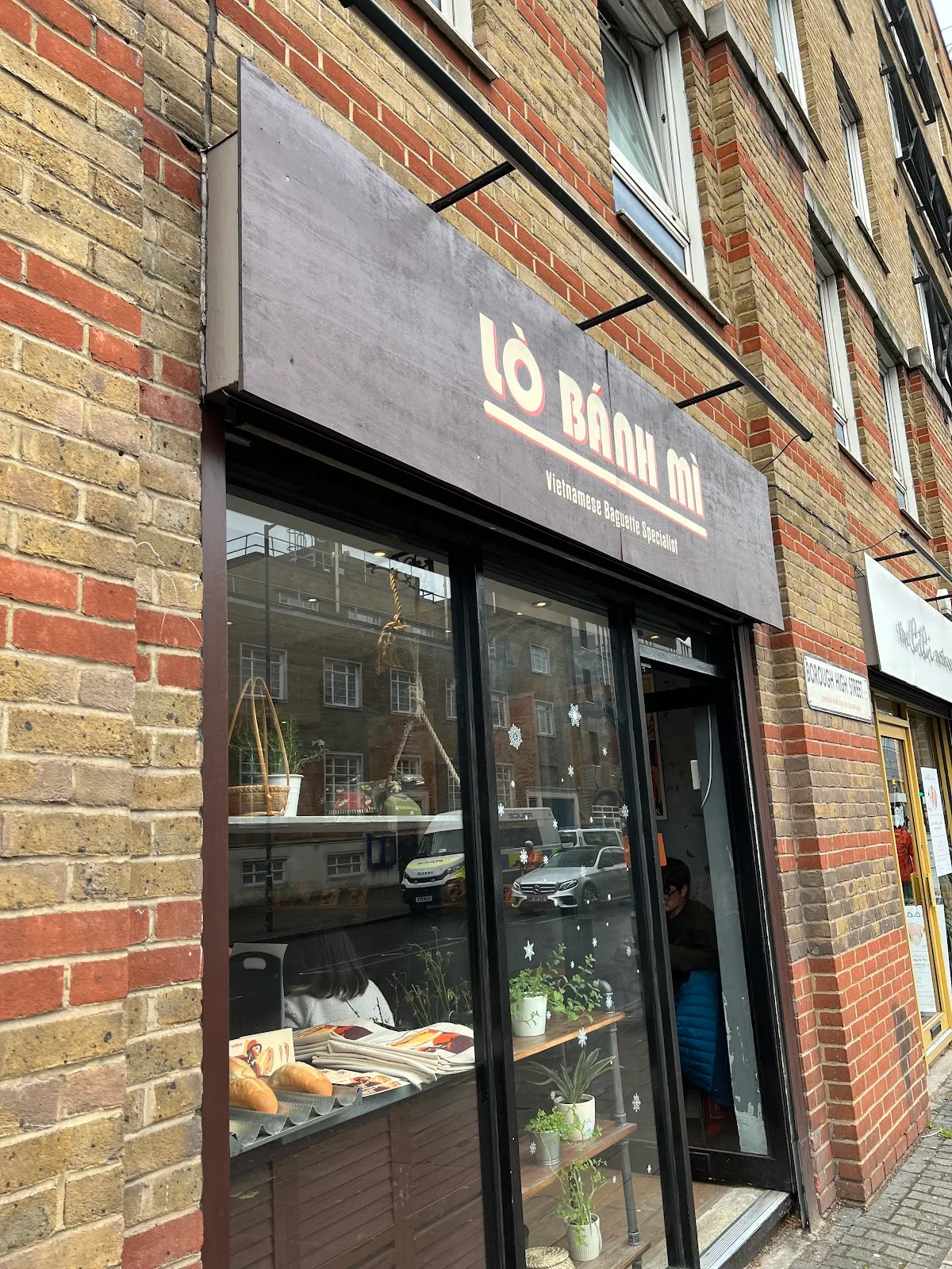Lò Bánh Mì