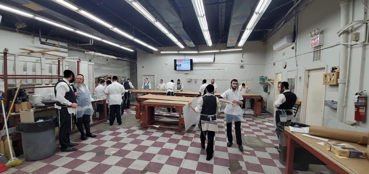 Satmar KJ Matzah Bakery