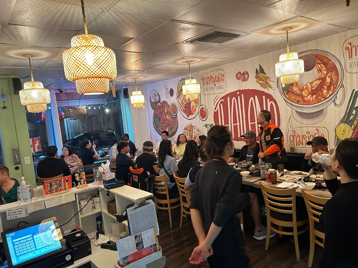 Chef G on 4th Thai Street Food
