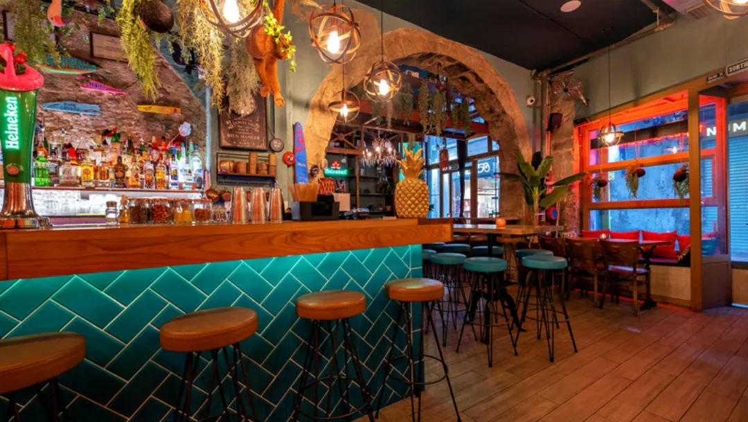 Savannah - Cocktails & Food