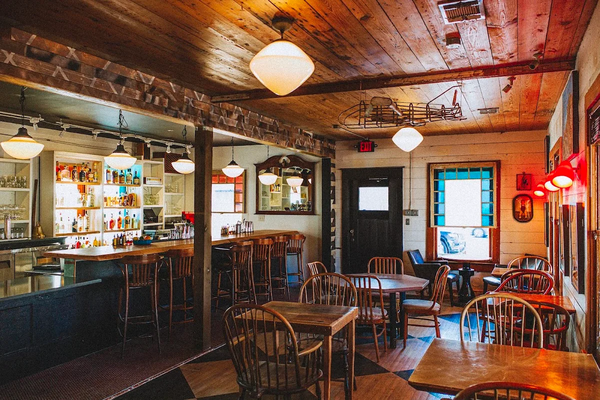 Boni's Bar Next Door