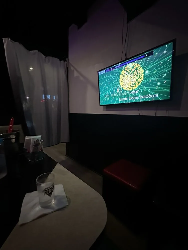 Da Sarang Karaoke & Bar
