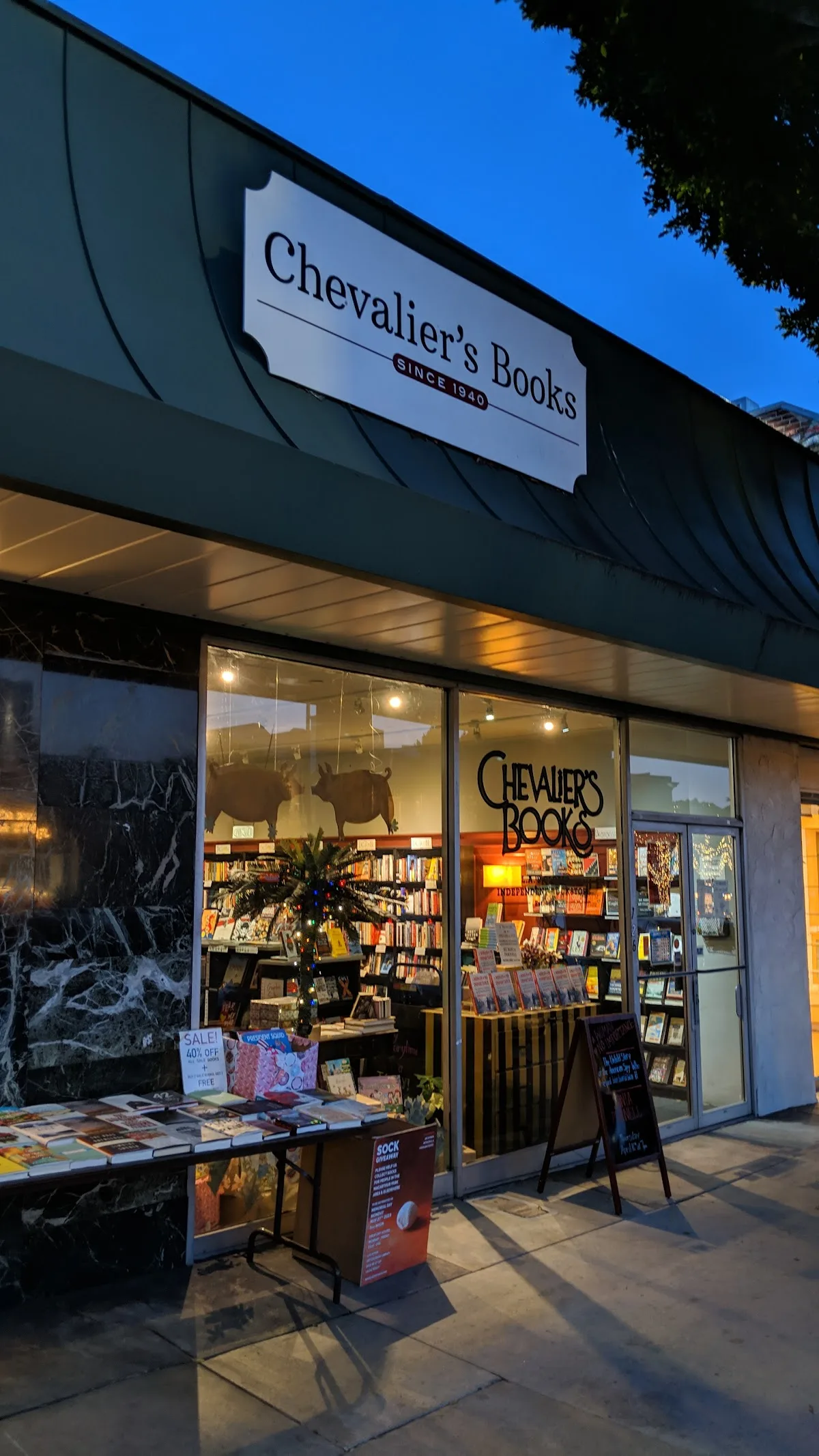 Chevalier's Books