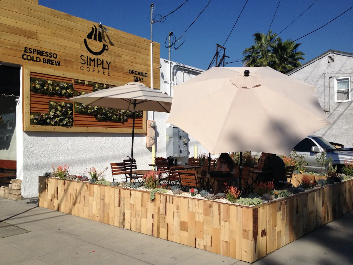 Black Elephant Coffee (Burbank)