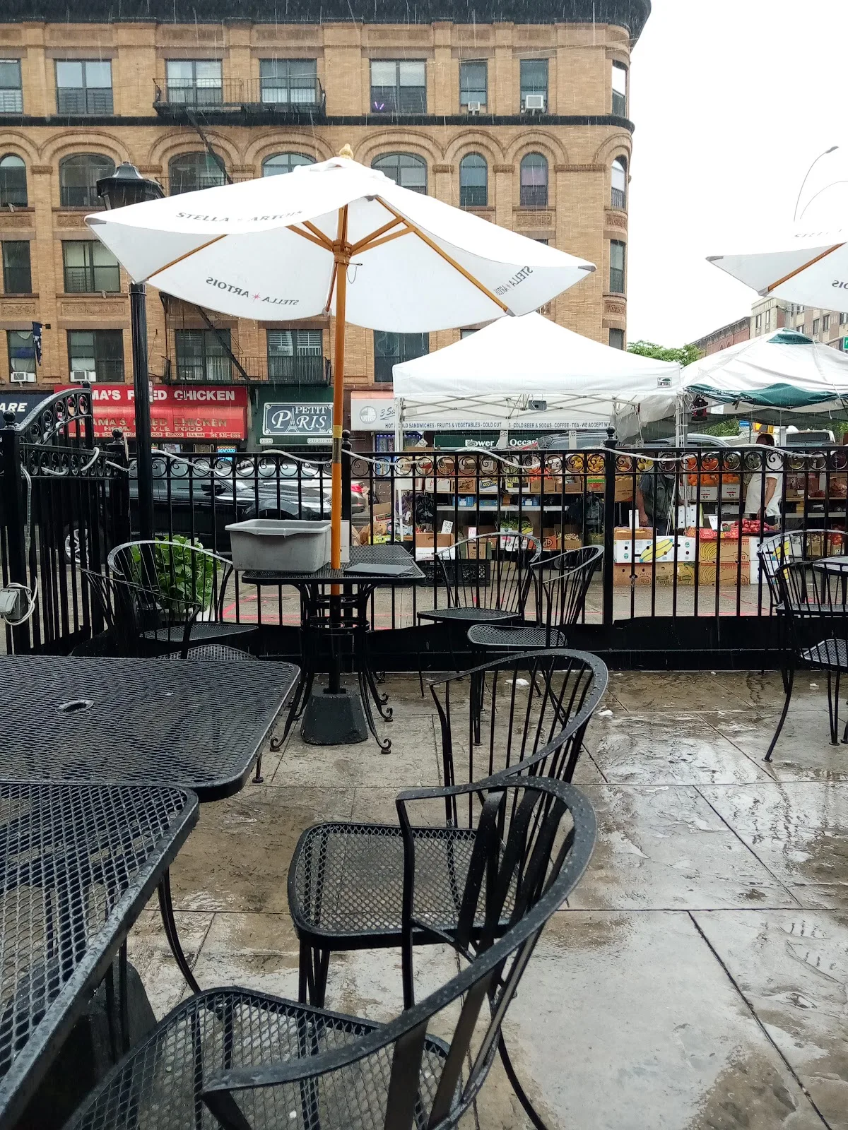 Harlem Tavern