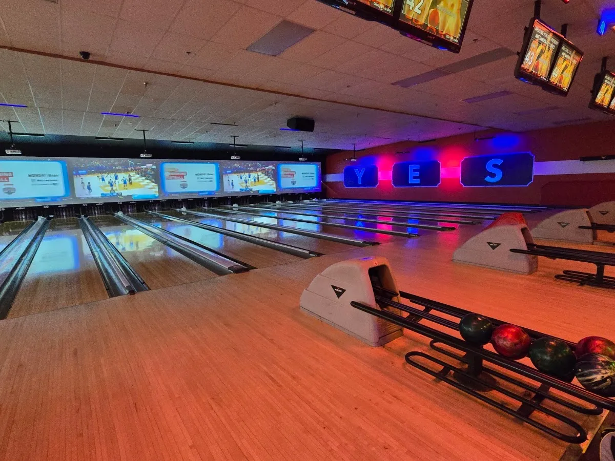 AMF Garden City Lanes