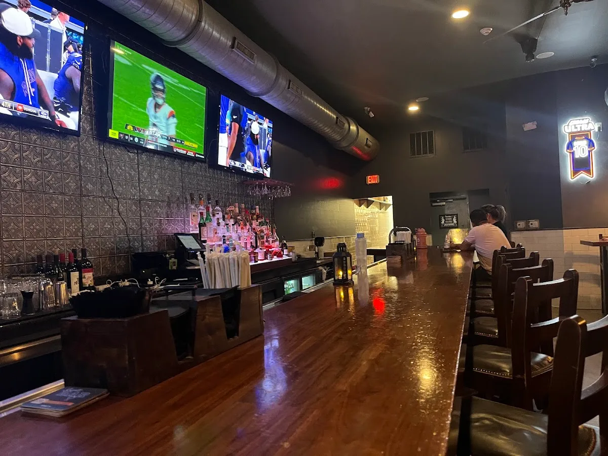 Tavern 18
