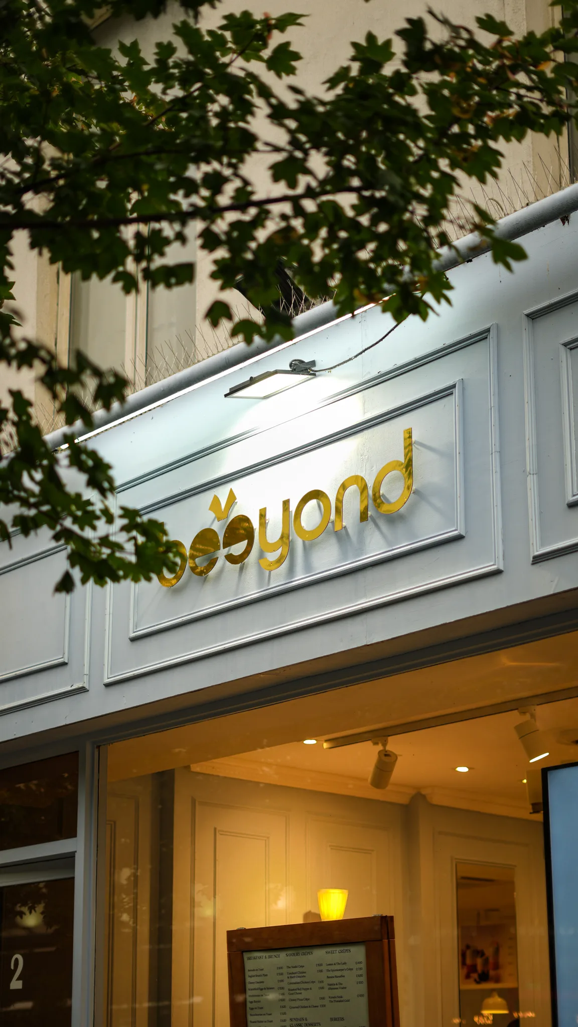beeyond cafe