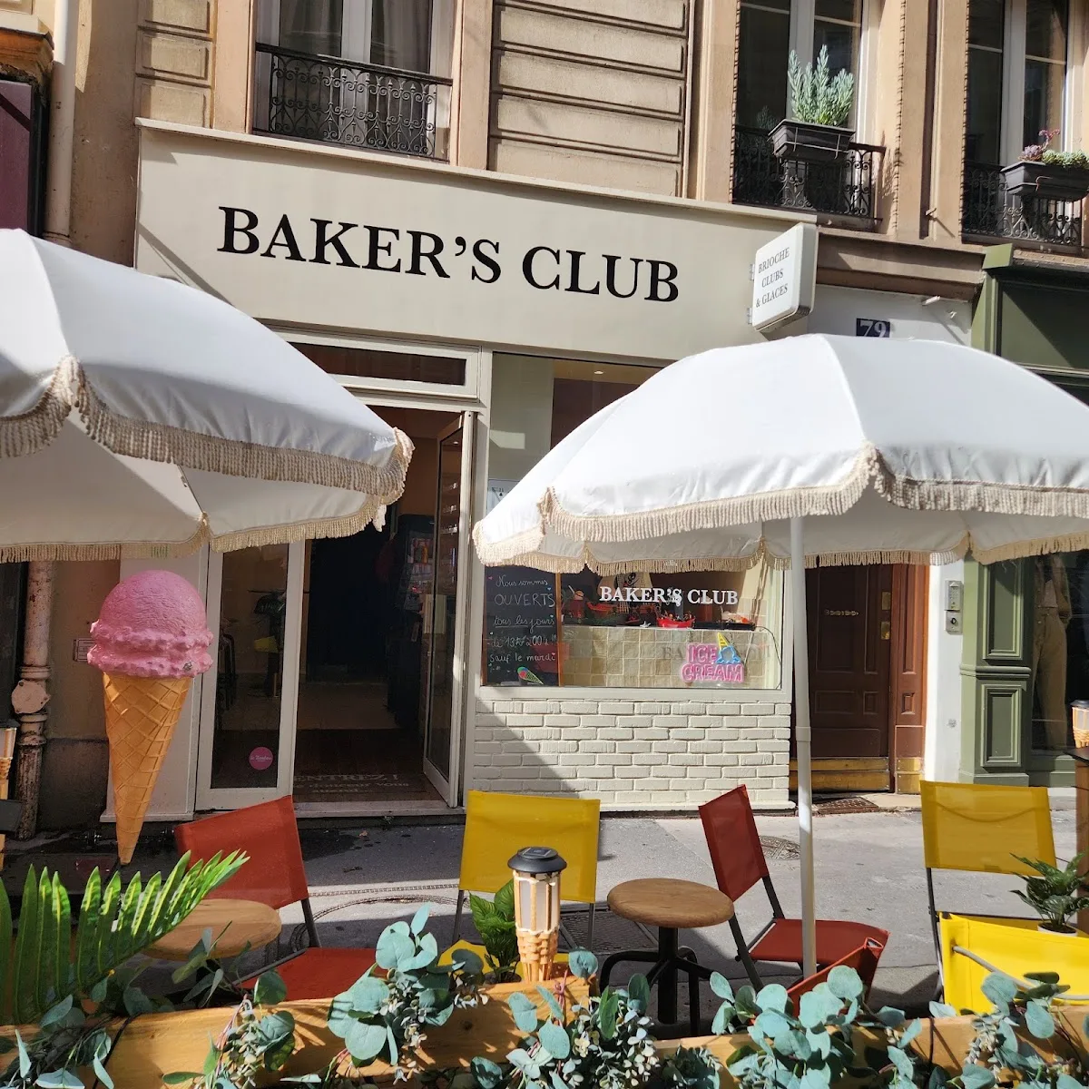 Baker’s Club - Glaces, Boissons et Desserts Faits Maison - Icecreams, Drinks and Homemade Desserts