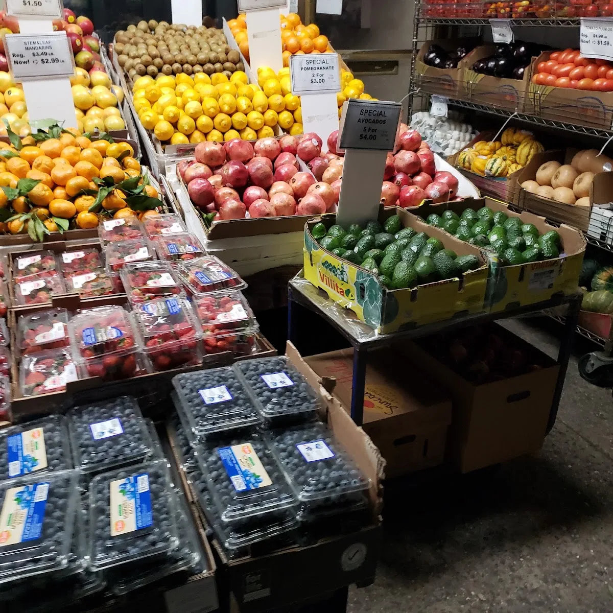 Aron's Fruit Emporium