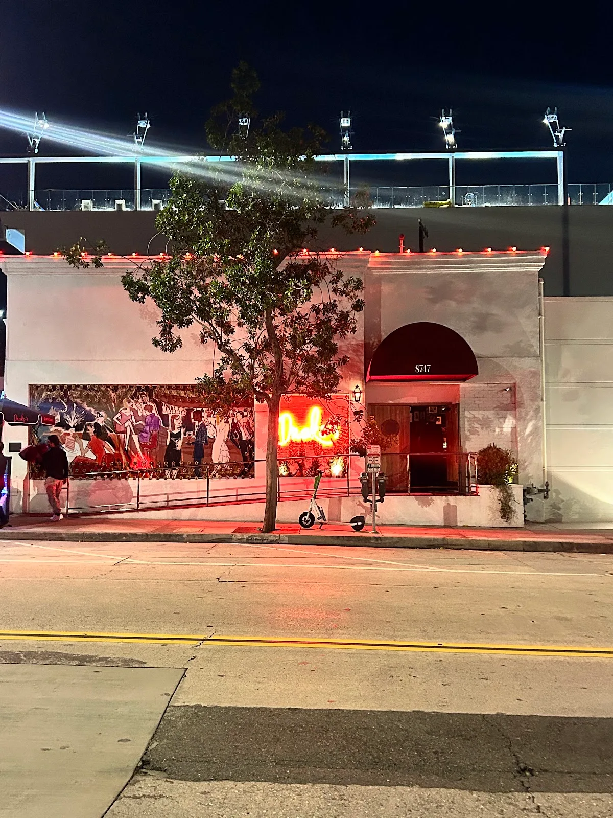 Drake's Hollywood
