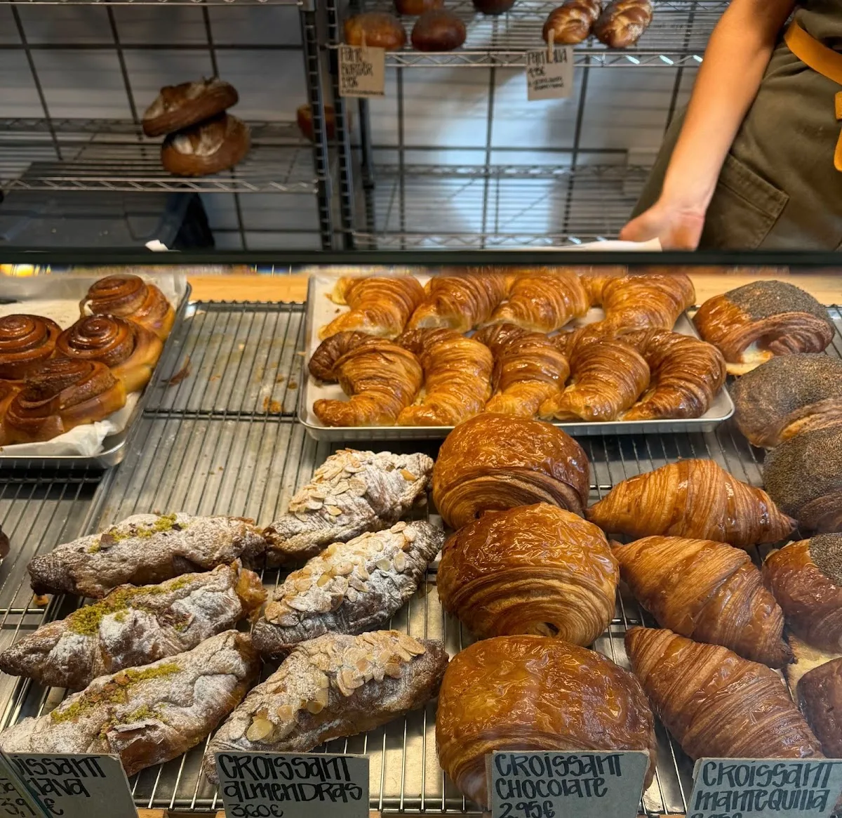 Oz Bakery