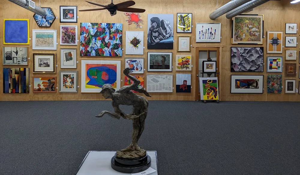 Clark's Fine Art & Auctioneers Inc.