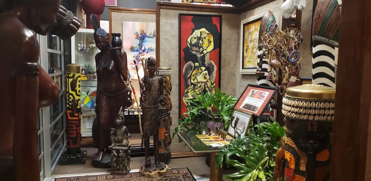 Serengeti Gallery