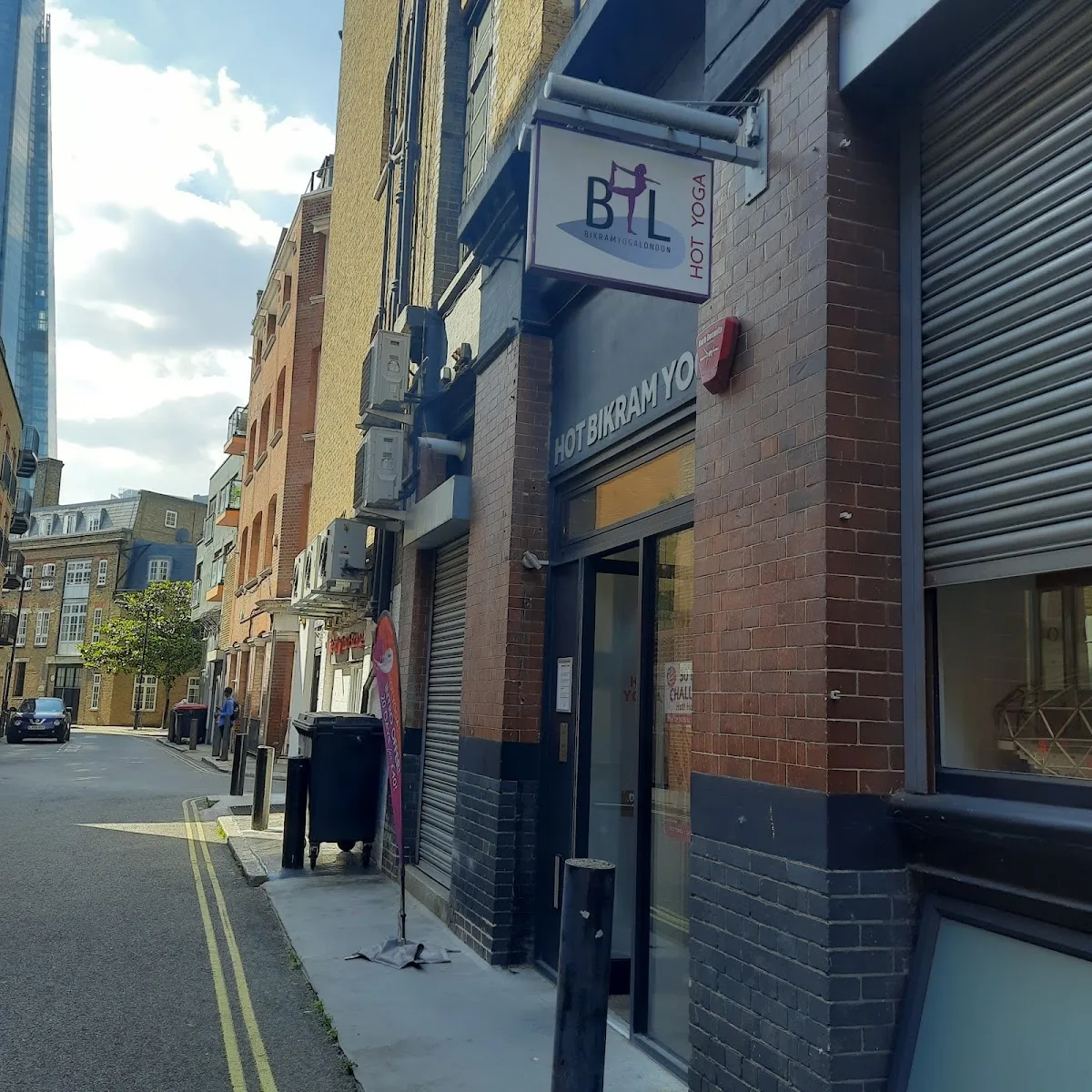 Bikram Yoga London Bridge - Original Hot Yoga
