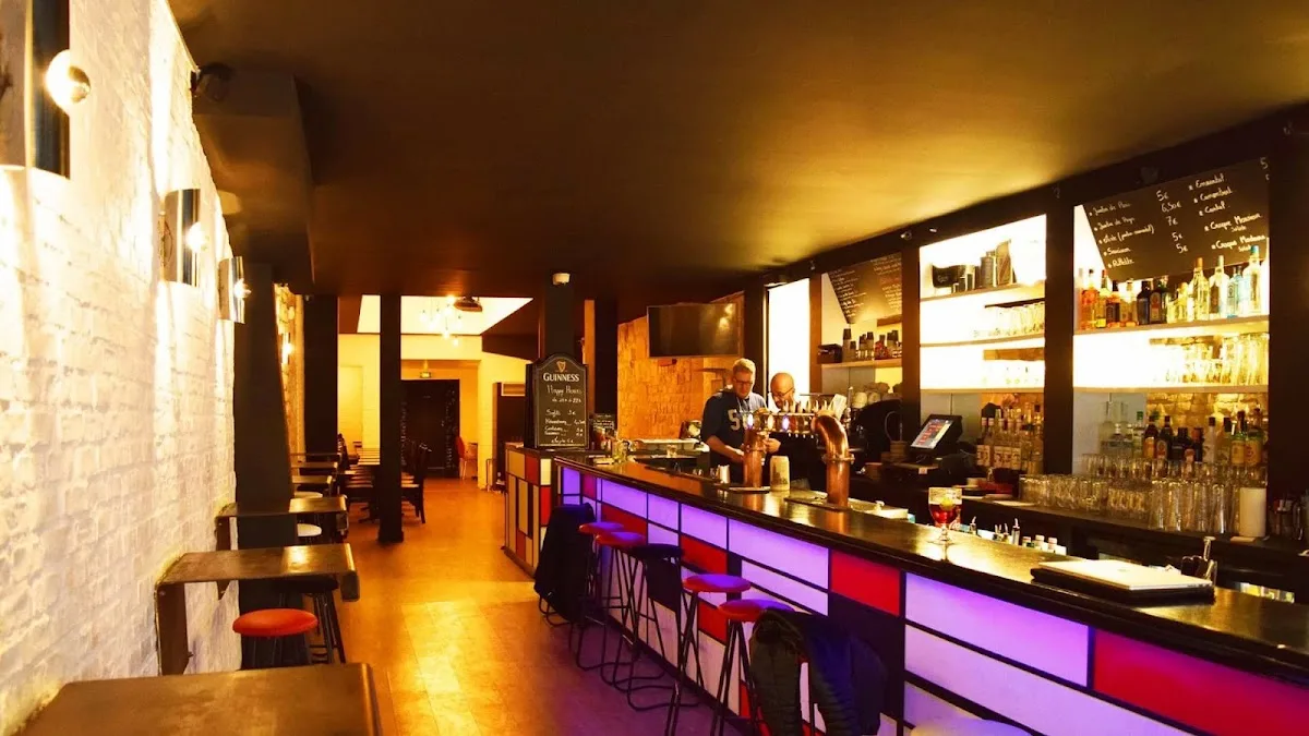 Aux Amis des Halles