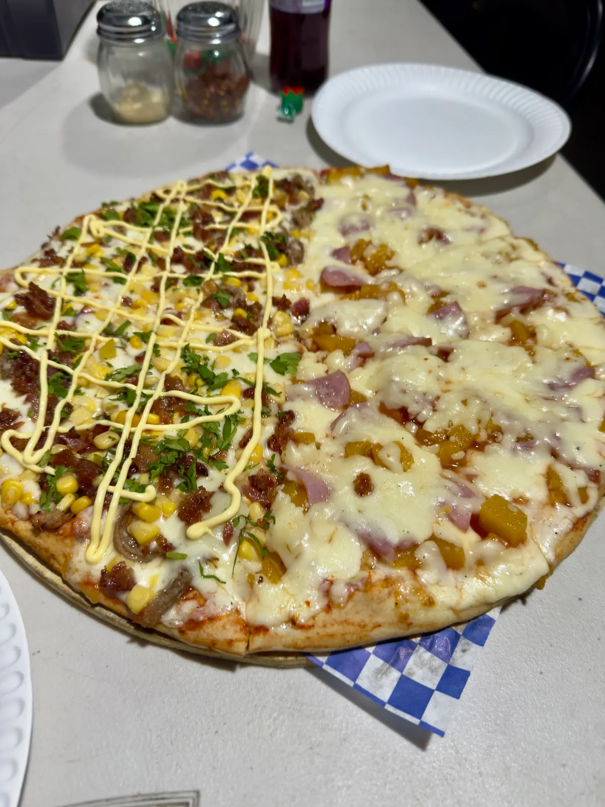 Colombian pizza LA
