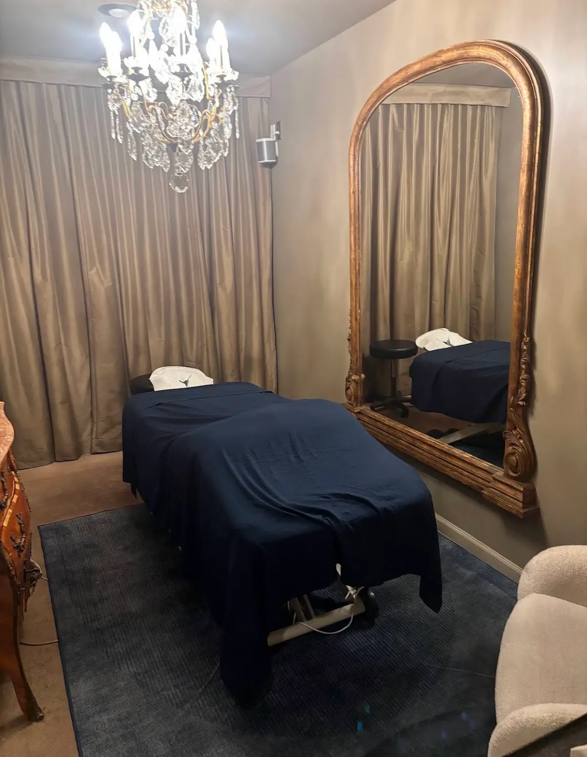 Rowena full body massage