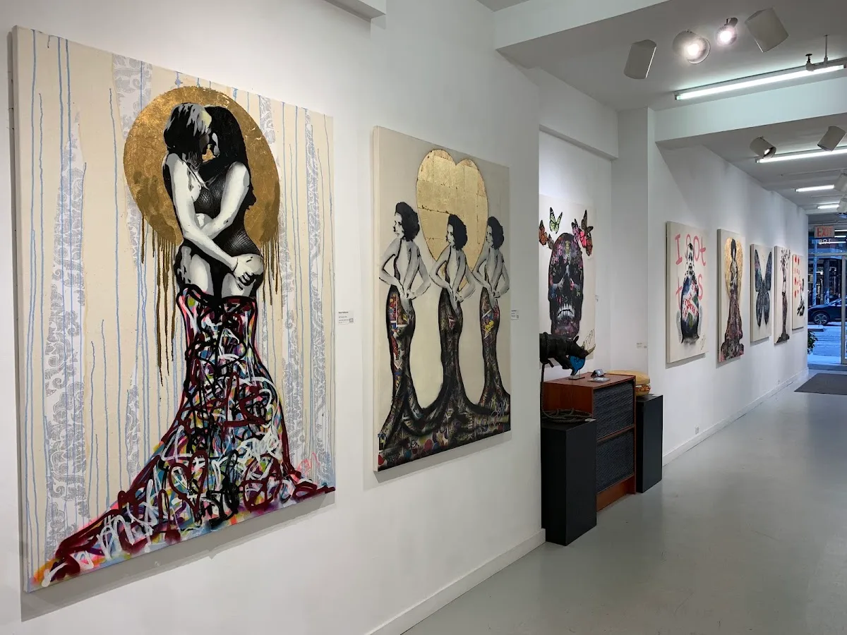 Pop International Galleries
